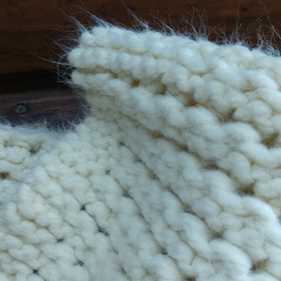 VTG handmade extra long scarf - Picture 6 of 6